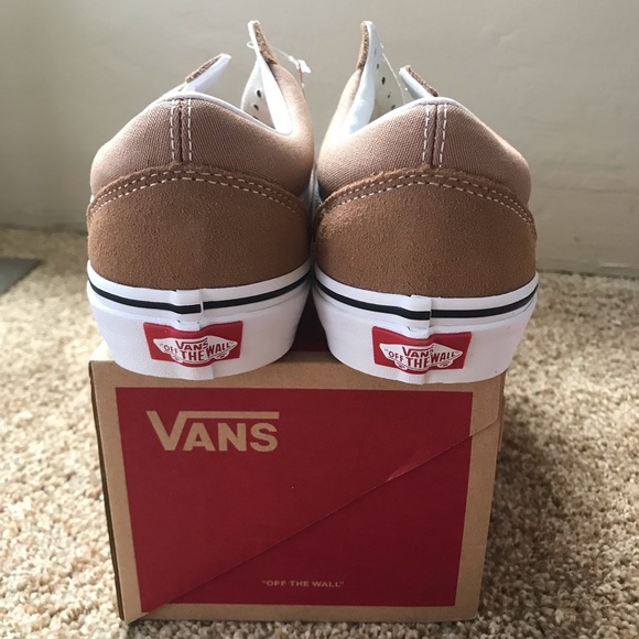 VANS | NEW Old School Tan Sneakers - Picture 4 of 6
